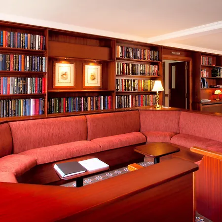 Nocleg ze śniadaniem The @ Harvey's Point