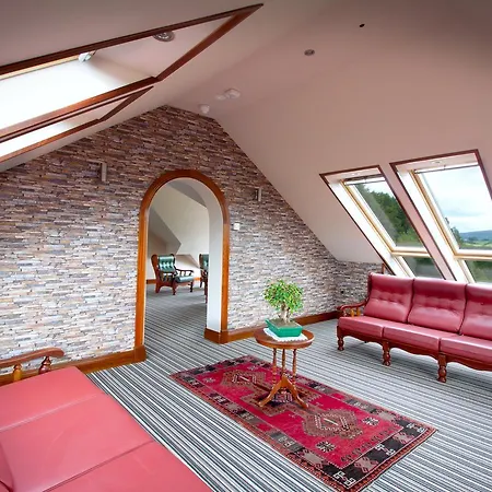 The @ Harvey's Point Bed & Breakfast 3*